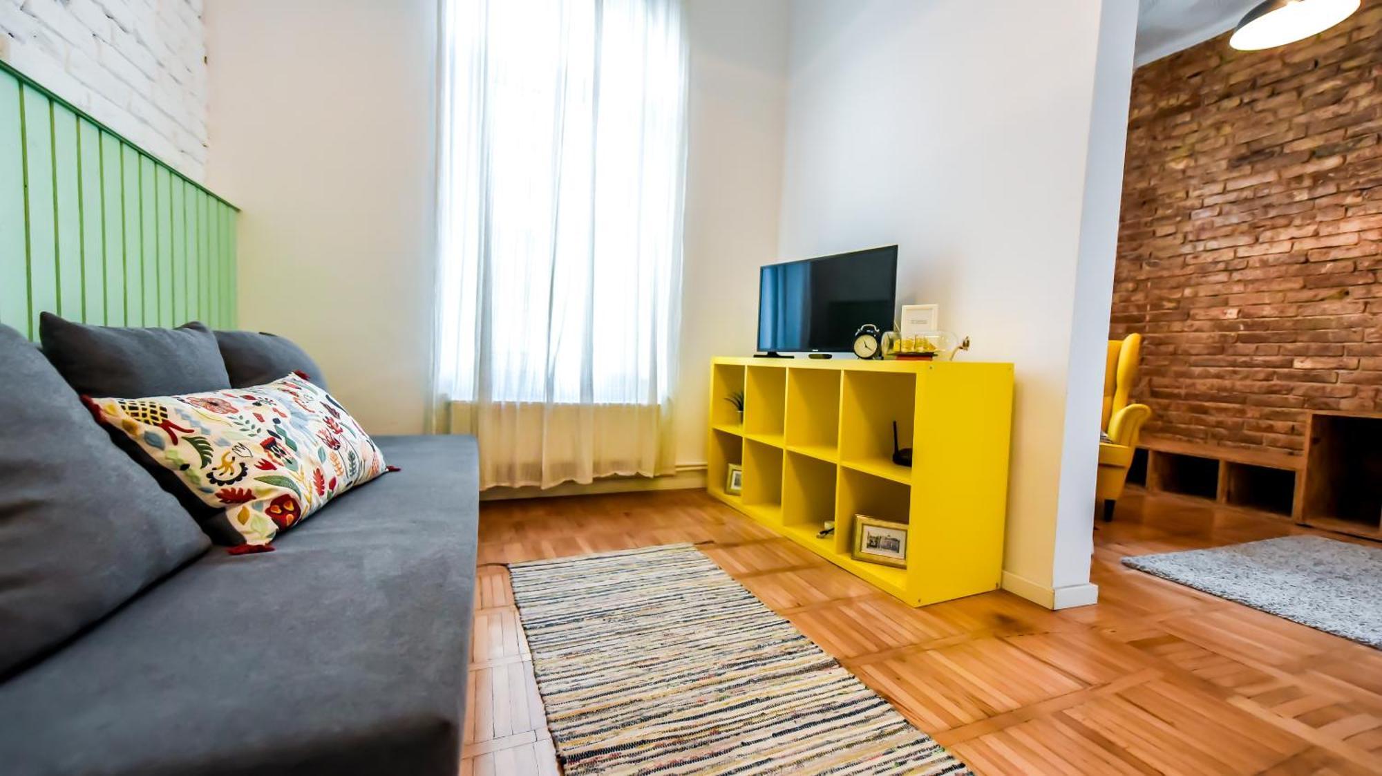 Architectural Gem With Modern Flair Double Old Town Apartament *